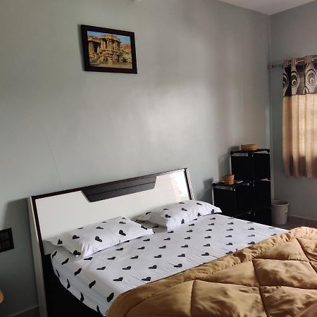 Lee Homestay 亨比 外观 照片