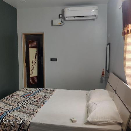 Lee Homestay 亨比 外观 照片