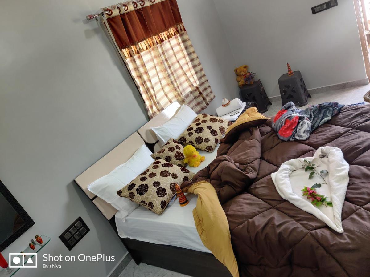 Lee Homestay 亨比 外观 照片