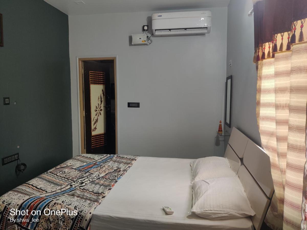 Lee Homestay 亨比 外观 照片